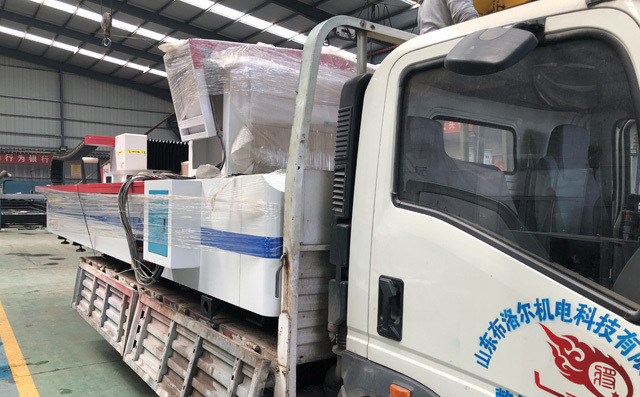 布洛爾數(shù)控切割機(jī)廠家發(fā)貨到山東濟(jì)南 布洛爾數(shù)控切割機(jī)廠家發(fā)貨到山東濟(jì)南