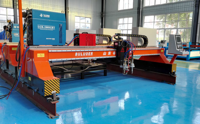 如何判斷數(shù)控等離子切割機(jī)電源大小是否合適？