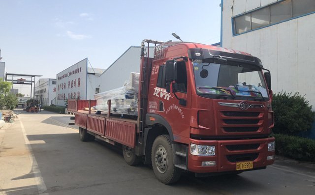 臺式等離子切割機(jī)發(fā)往河北省